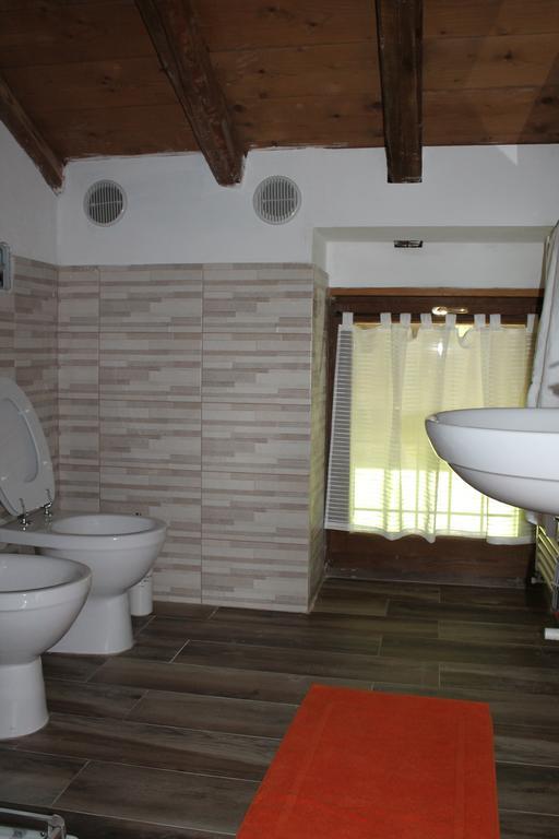 Agriturismo Helianthus Oleggio Rom bilde