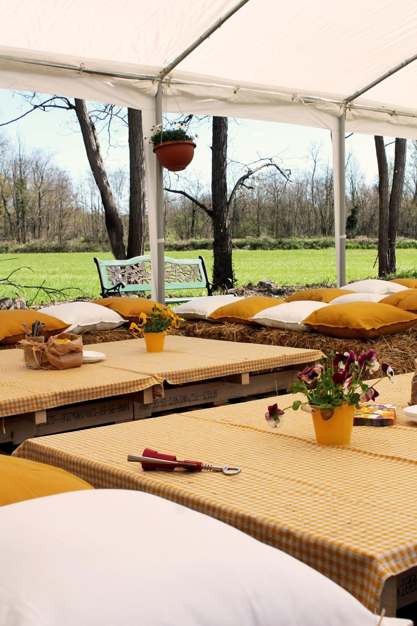Agriturismo Helianthus Oleggio Eksteriør bilde