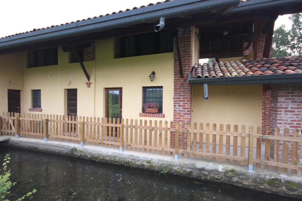Agriturismo Helianthus Oleggio Eksteriør bilde