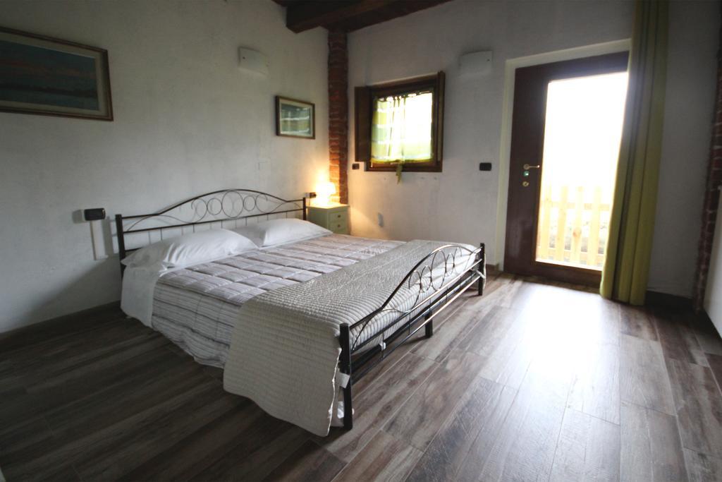 Agriturismo Helianthus Oleggio Eksteriør bilde