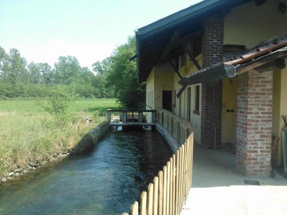 Agriturismo Helianthus Oleggio Eksteriør bilde